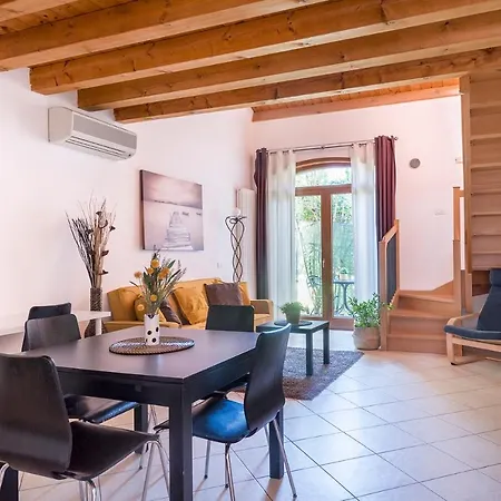 Duplex2 At The Entrance Of Venice, Cozy And Relax Διαμέρισμα *